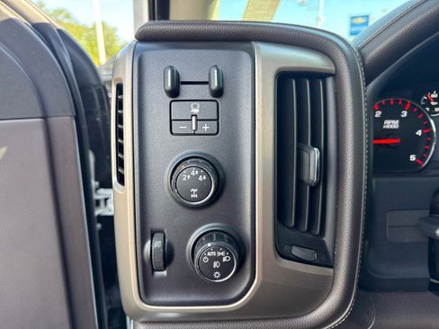 Used 2016 GMC Sierra 2500 Denali w/ Duramax Plus Package AWD/4WD image 20