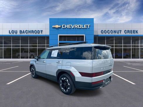 Used 2025 Hyundai Santa Fe SEL image 6