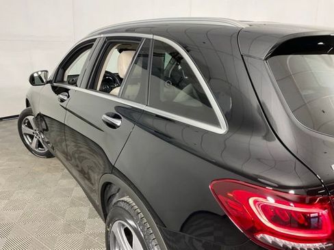 Used 2022 Mercedes-Benz GLC 300 GLC 300 image 37