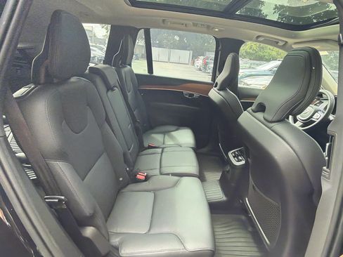 Used 2025 Volvo XC90 T8 Plus w/ Protection Package Premier AWD/4WD image 20
