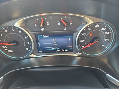 Used 2020 Chevrolet Equinox LT AWD/4WD image 22