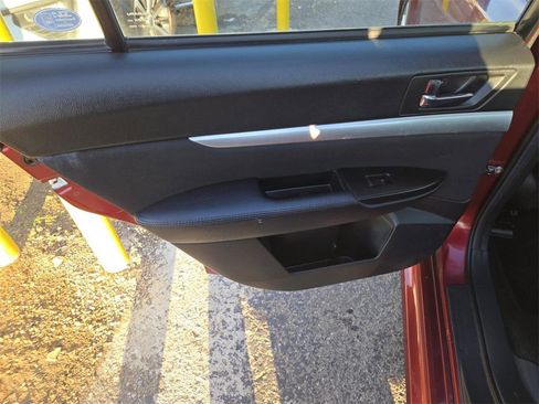 Used 2012 Subaru Legacy 2.5i Premium w/ All-Weather Pkg image 22