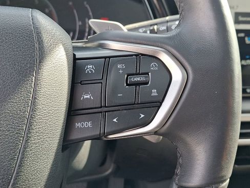 Used 2023 Lexus RX 350 Premium w/ Accessory Package AWD/4WD image 23