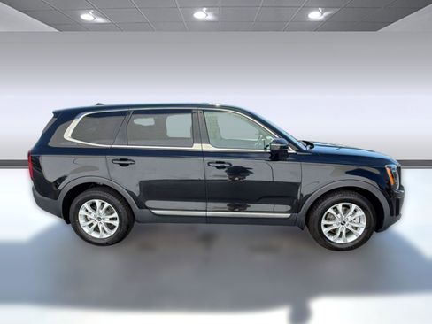 Used 2020 Kia Telluride LX FWD image 7