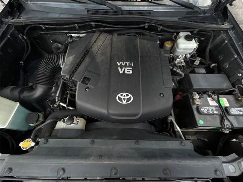 Used 2011 Toyota Tacoma 4x4 Double Cab image 26