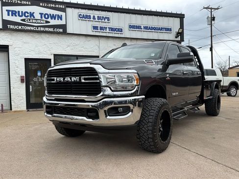 Used 2019 RAM 2500 Lone Star image 1