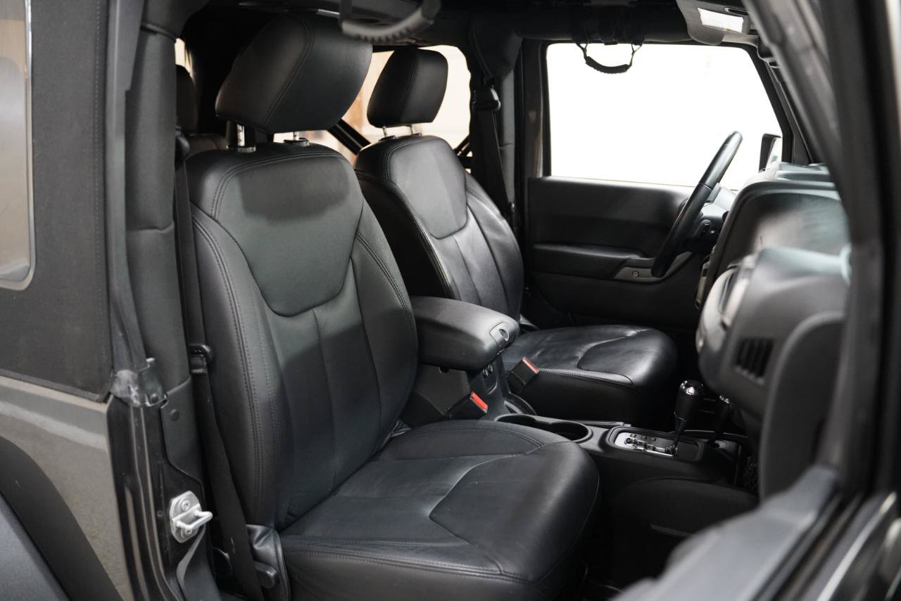 Used 2017 Jeep Wrangler Sport w/ Quick Order Package 24S AWD/4WD image 27