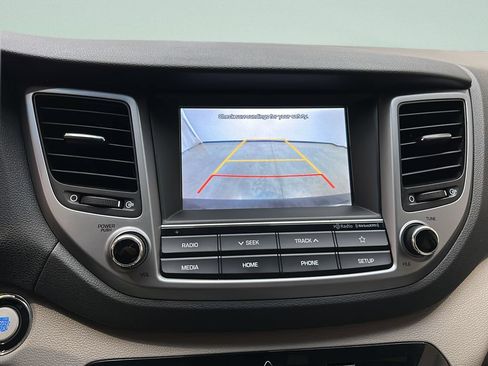 Used 2018 Hyundai Tucson Value AWD/4WD image 23