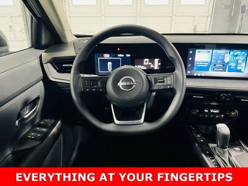 New 2026 Nissan Kicks SV image 5