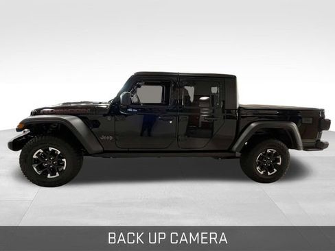 Certified 2025 Jeep Gladiator Rubicon w/ Dual Top Group image 4