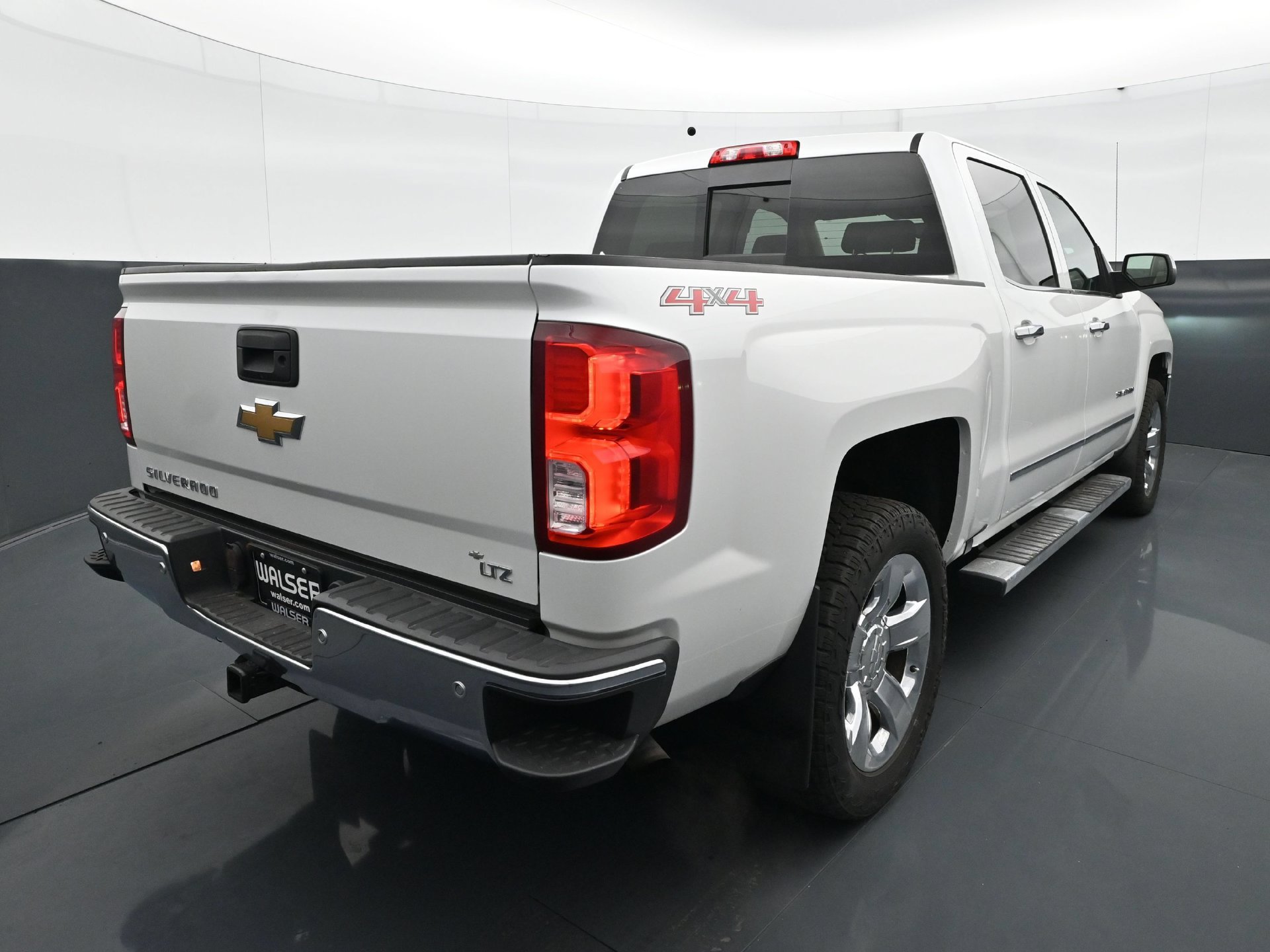 Used 2016 Chevrolet Silverado 1500 LTZ w/ Sport Package AWD/4WD image 6