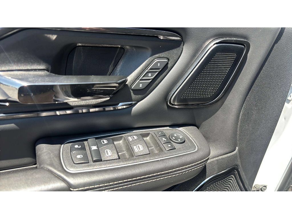 Used 2022 RAM 1500 Limited w/ Night Edition AWD/4WD image 16
