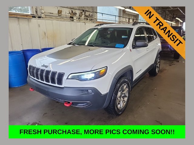 Used 2020 Jeep Cherokee Trailhawk AWD/4WD image 1