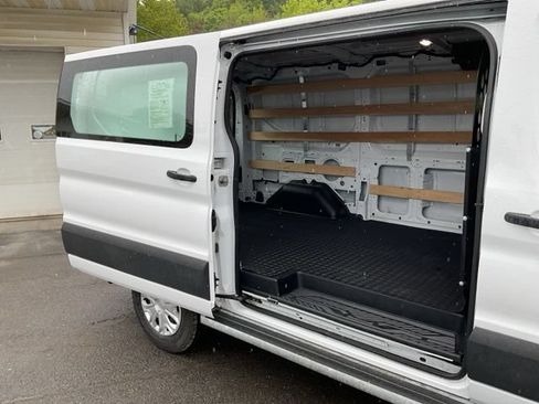 Used 2025 Ford Transit 250 Low Roof w/ Exterior Upgrade Package RWD image 46
