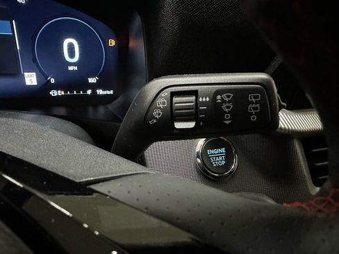 Certified 2025 Ford Explorer ST-Line image 45