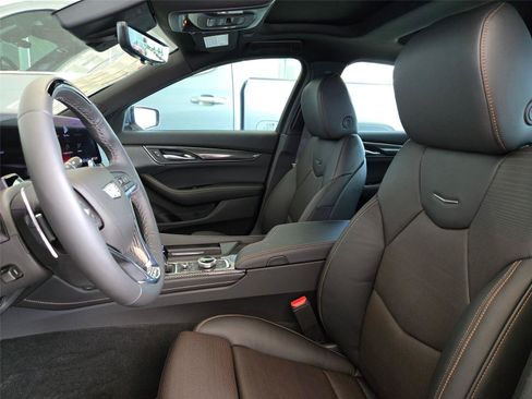 New 2026 Cadillac CT5 V w/ Technology Package RWD image 28