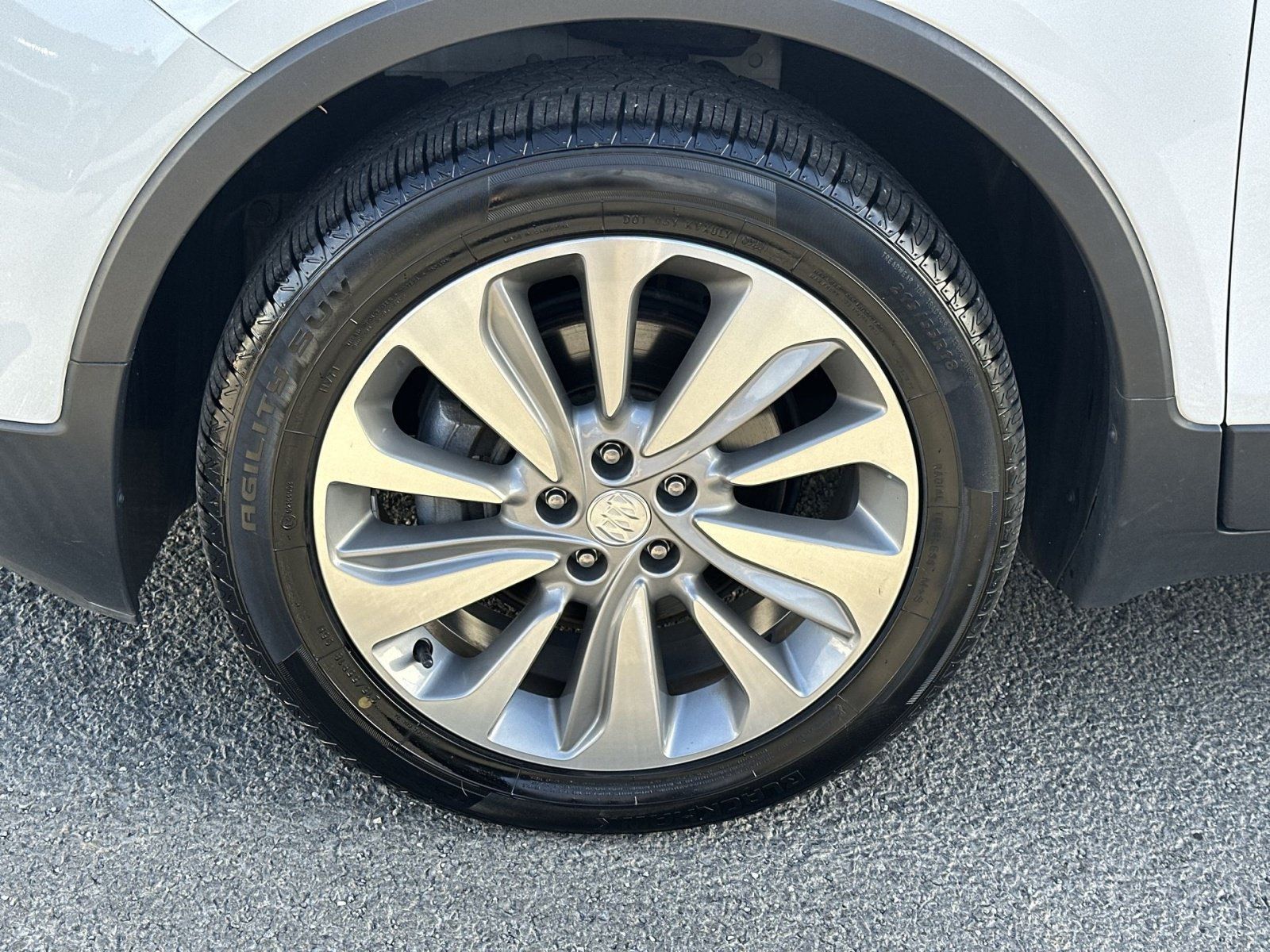 Used 2020 Buick Encore Preferred w/ Safety Package FWD image 13