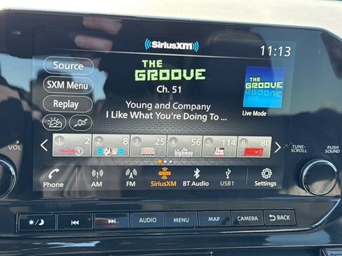 Used 2024 Nissan Pathfinder Platinum w/ Cargo Package image 18