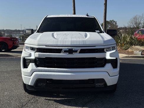 Used 2024 Chevrolet Silverado 1500 RST image 3