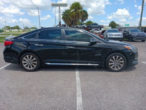 Used 2017 Hyundai Sonata Sport w/ Value Edition Package 02 FWD image 2