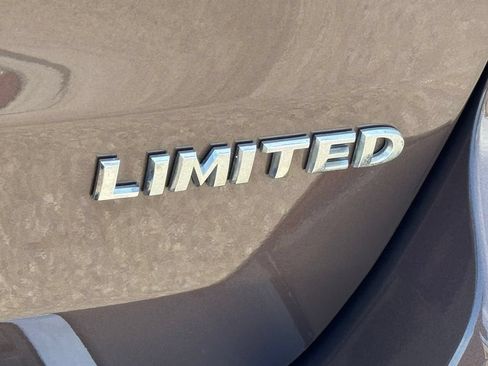 Used 2021 Jeep Grand Cherokee Limited w/ Luxury Group II AWD/4WD image 30