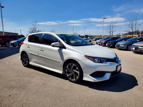 Used 2017 Toyota Corolla iM w/ All-Weather Mat Package image 3