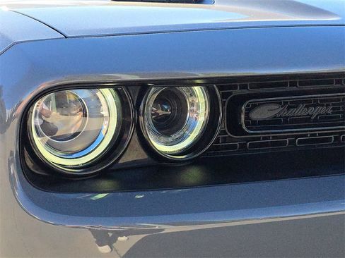 Used 2019 Dodge Challenger SXT w/ Blacktop Package image 35