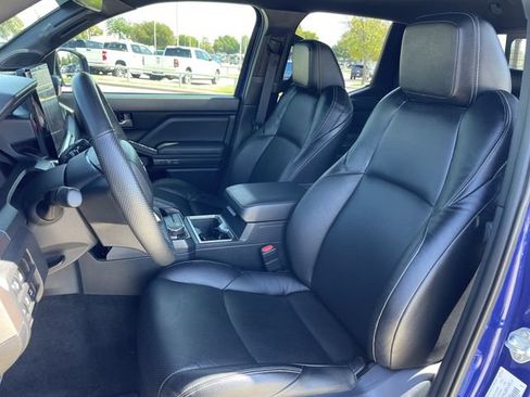Used 2024 Toyota Tacoma TRD Sport w/ TRD Sport Upgrade Package AWD/4WD image 26