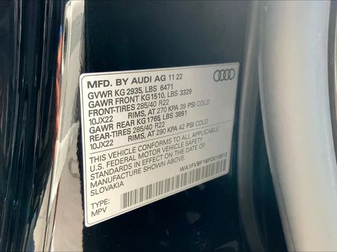 Used 2023 Audi Q8 Prestige w/ Prestige Package image 30