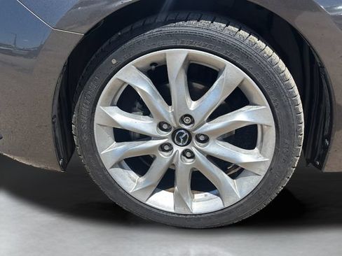 Used 2014 MAZDA MAZDA3 s Grand Touring w/ Technology Package FWD image 36