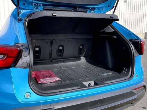 New 2026 Chevrolet Trax ACTIV w/ Sunroof Package FWD image 5