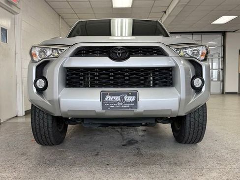 Used 2019 Toyota 4Runner SR5 image 3