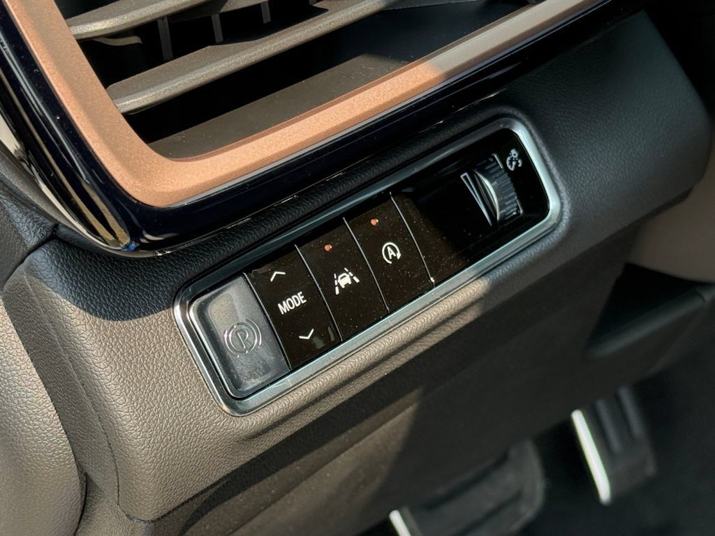New 2026 Buick Envision Sport Touring AWD/4WD image 18