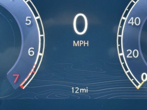 New 2025 Jeep Grand Cherokee Limited image 15