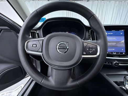 Used 2025 Volvo S60 B5 Core image 26