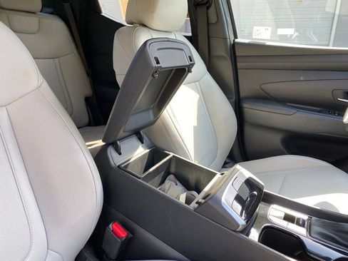 Used 2025 Hyundai Santa Cruz SEL FWD image 39