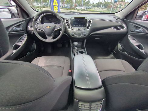 Used 2023 Chevrolet Malibu LT FWD image 20