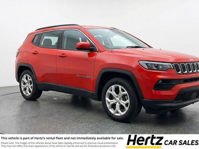 Used 2025 Jeep Compass Latitude