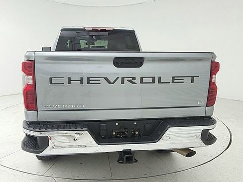 Used 2024 Chevrolet Silverado 2500 LT w/ Texas Edition AWD/4WD image 5