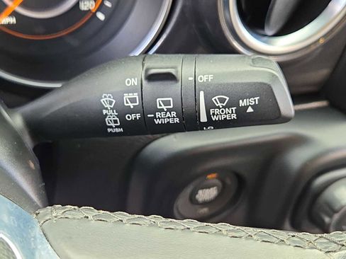 Used 2021 Jeep Wrangler Unlimited Sahara image 27