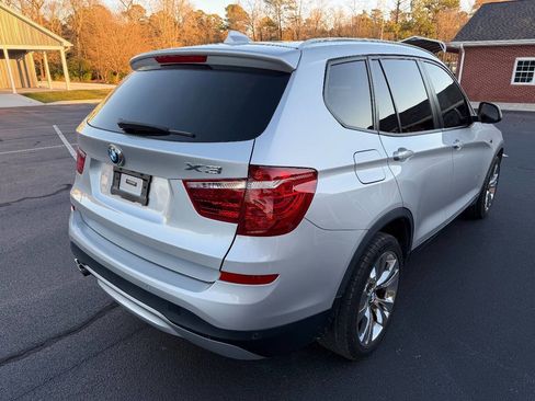 Used 2017 BMW X3 xDrive28i image 7