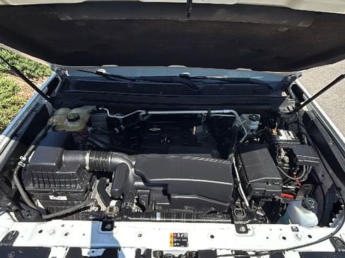 Used 2016 Chevrolet Colorado Z71 AWD/4WD image 32