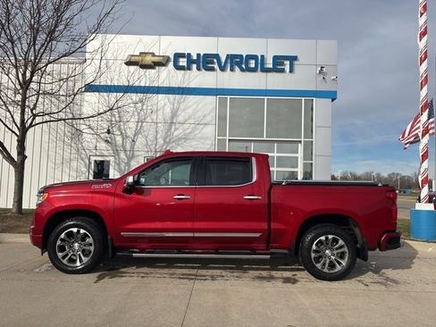 Used 2022 Chevrolet Silverado 1500 High Country image 4