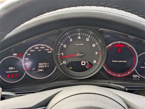 Used 2021 Porsche Panamera 4 image 20