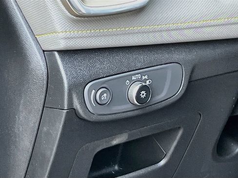 Used 2025 Chevrolet TrailBlazer ACTIV w/ Driver Confidence Package FWD image 10