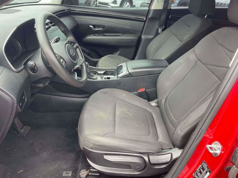 Used 2022 Hyundai Tucson SE w/ Cargo Package FWD image 13