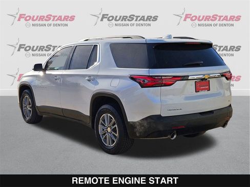 Used 2022 Chevrolet Traverse LT image 7