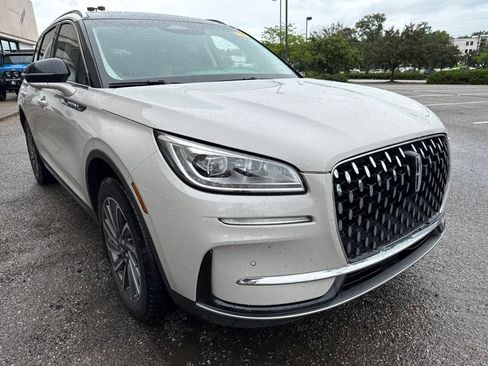 Used 2023 Lincoln Corsair Reserve w/ Equipment Group 201A AWD/4WD image 12