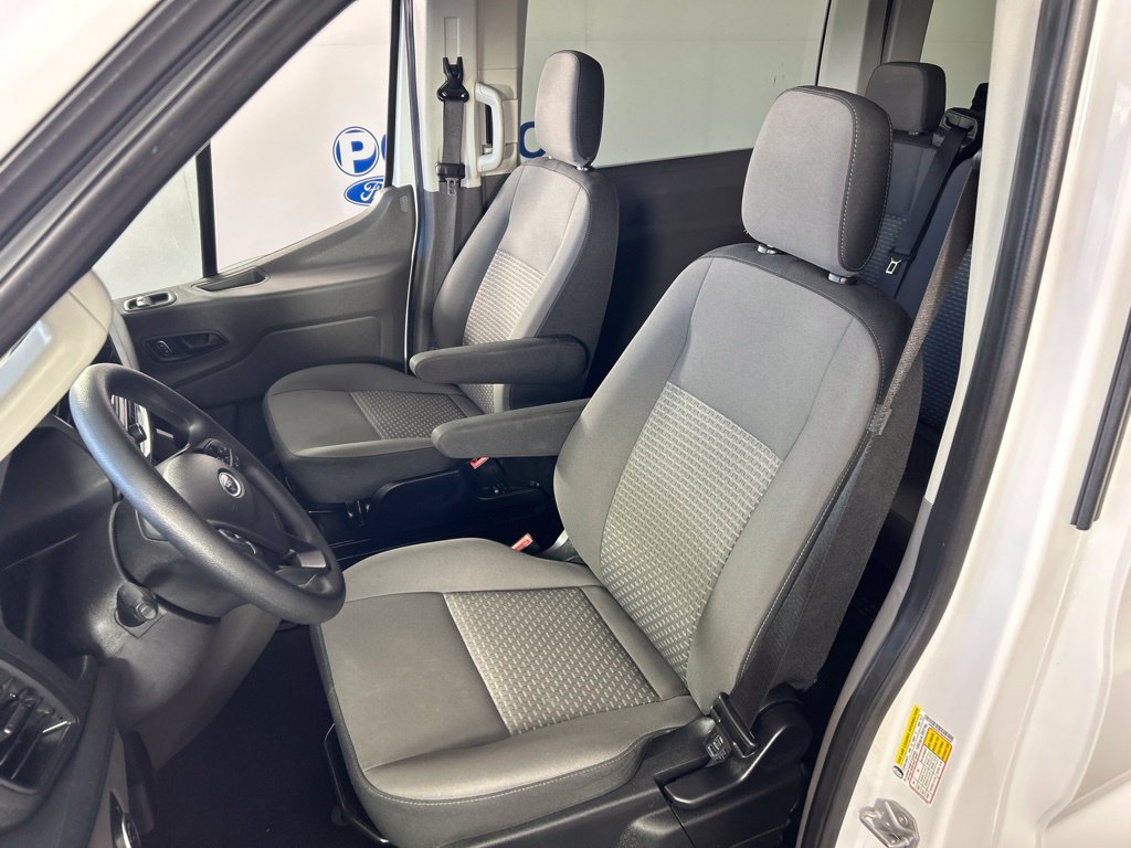Used 2025 Ford Transit 350 XLT RWD image 13