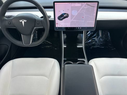 Used 2020 Tesla Model 3 RWD image 13